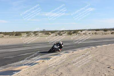 media/Jan-18-2026-CVMA (Sun) [[519f600f45]]/Race 16-Formula Middleweight/